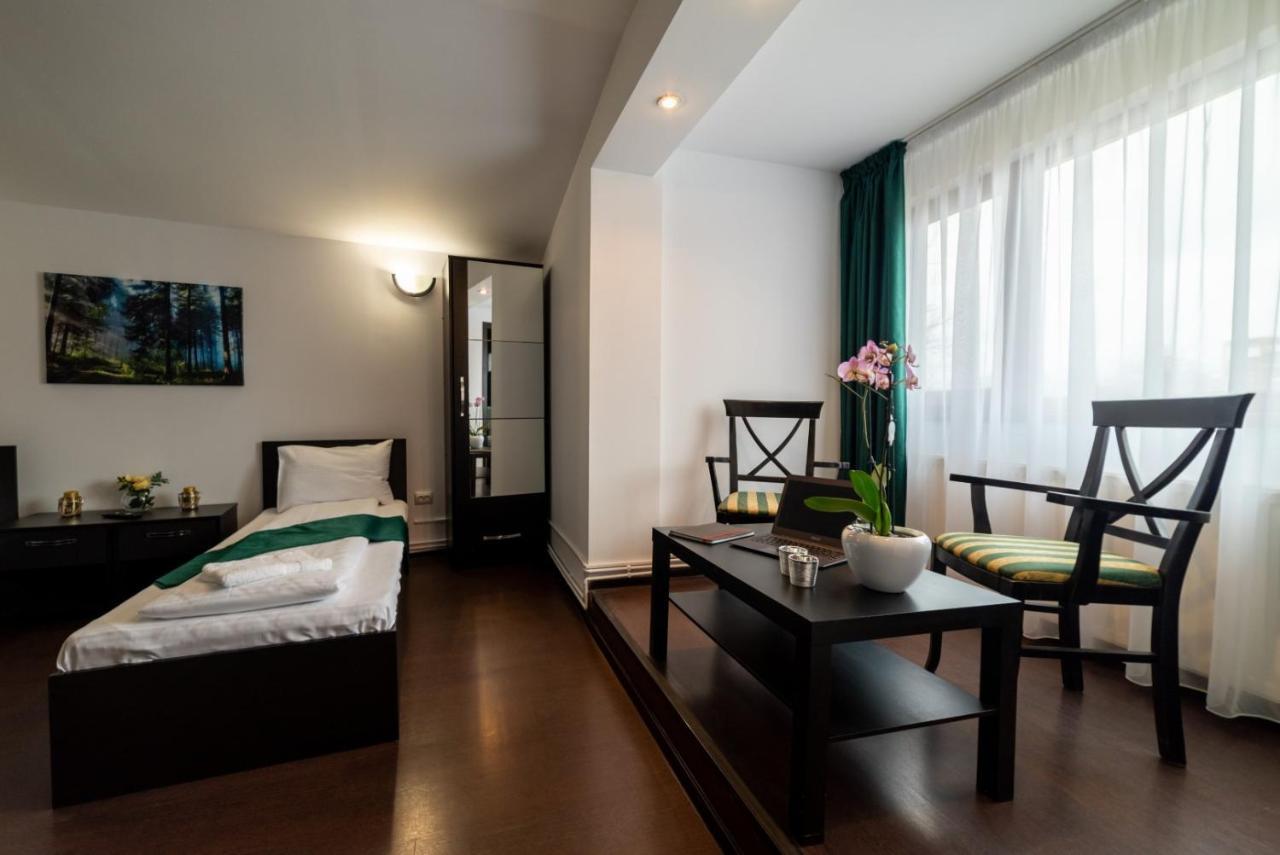 Escala Rooms Ghimbav Exteriér fotografie