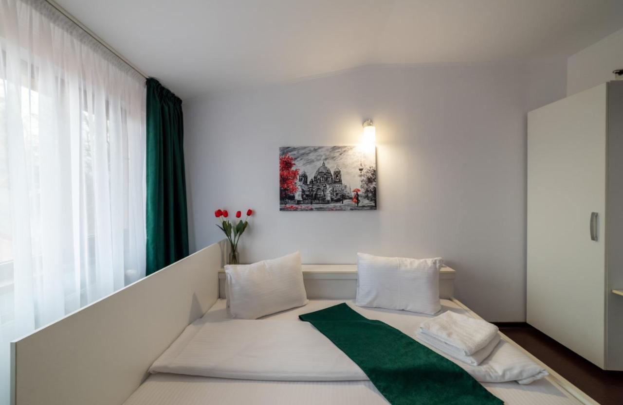 Escala Rooms Ghimbav Exteriér fotografie