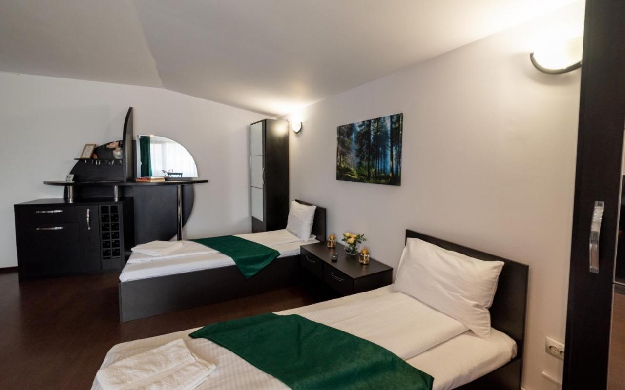 Escala Rooms Ghimbav Exteriér fotografie
