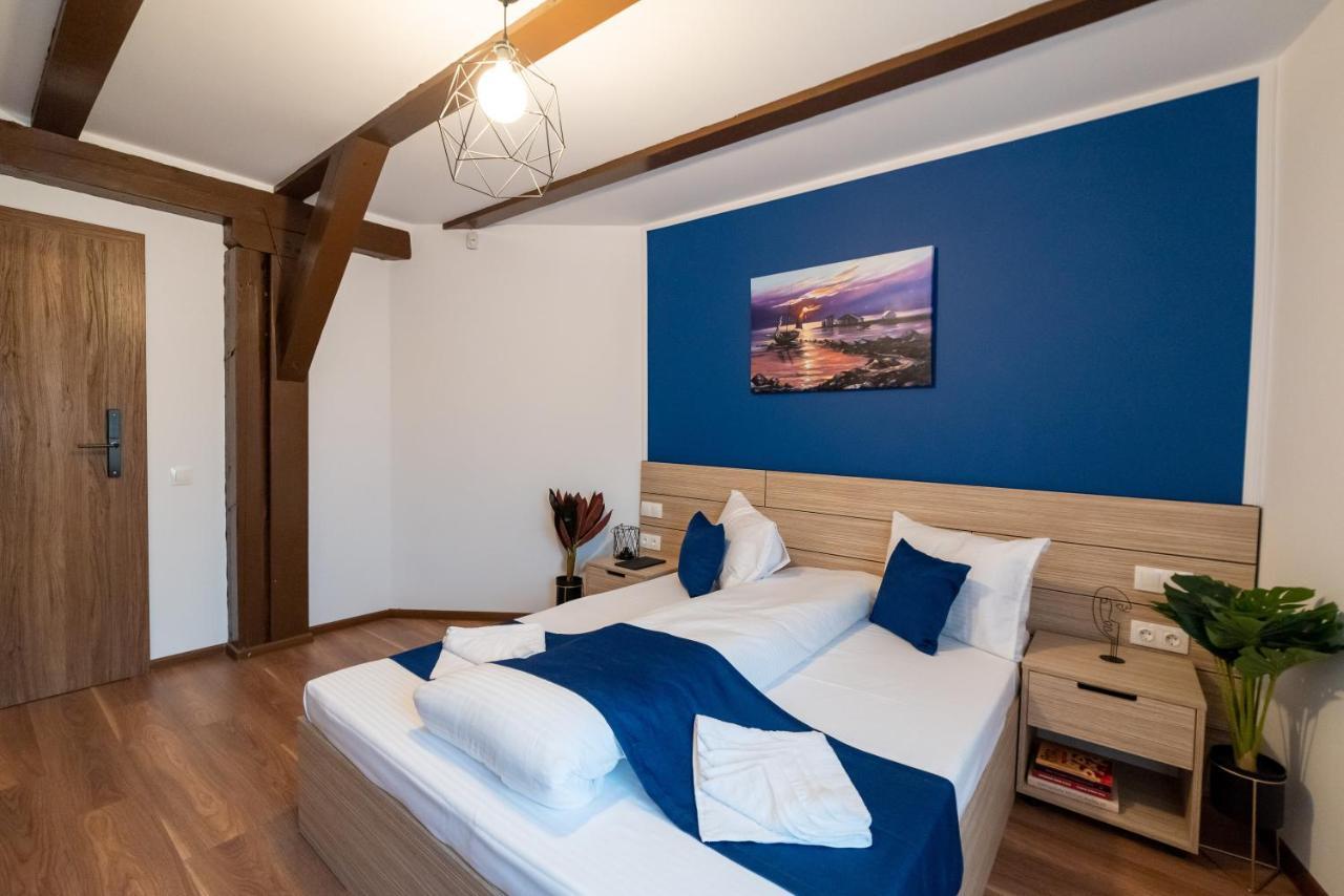 Escala Rooms Ghimbav Exteriér fotografie